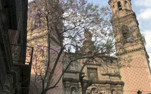 El templo de San Hipolito en la Ciudad de México